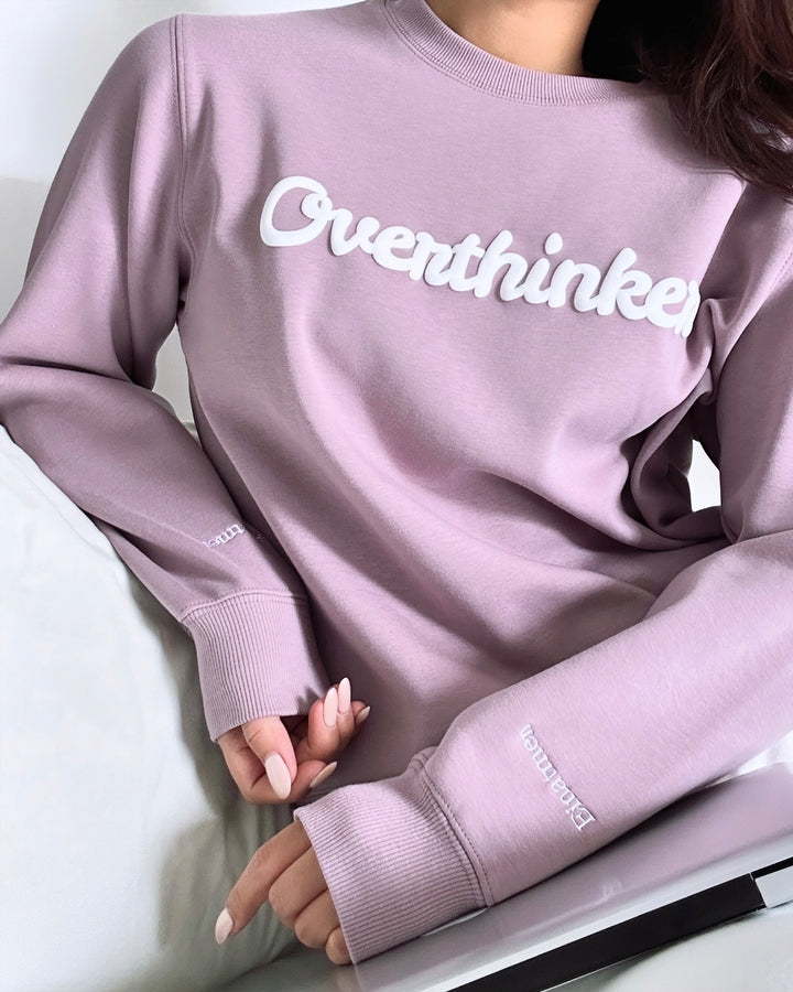 "Overthinker" Rundhals-Sweatshirt – Einatmen & Ausatmen
