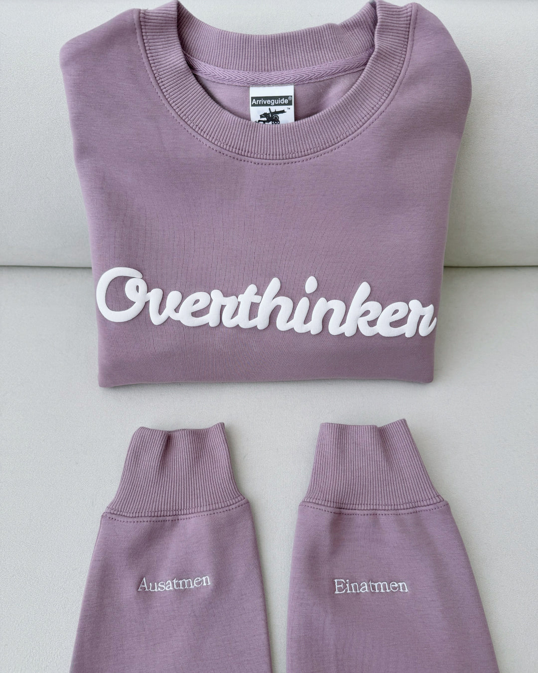 "Overthinker" Rundhals-Sweatshirt – Einatmen & Ausatmen
