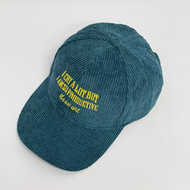 Bestickte Lyric-Kappe "I Cry A Lot"